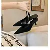 Versión de Piel de Vaca del Estilo de la Hija de Deluna~Elegantes Sandalias de Mujer con Punta Fina, Escotadas en la Espalda y Tacón de Gatito