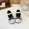 Zapatos de piel para niña, nueva colección primavera/otoño 2026, elegantes zapatos de princesa con punta redonda y lunares, zapatos Mary Jane con lazo temáticos del bosque para niños
