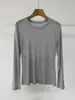 Camiseta Confortável Cloud Soft SilkNude Lyocell Acetato Seda de Amora Gola Redonda Manga Longa para Mulheres, Camada Base Outono