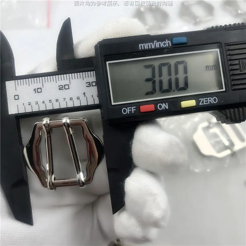活动扣子 厨师围裙背带裙锁扣 肩带扣饰加logo滑动扣 1.