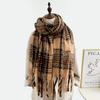 Cachecol de Lã Mohair Xadrez Estilo Maillard Feminino Inverno Sensação de Alto Padrão Xale Uso Duplo Estilo Coreano Cachecol para Manter Aquecido para Estudantes