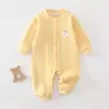 Macacão de Outono e Inverno para Bebês Meninos e Meninas Macacão para Recém-Nascidos Roupas Quentes Acolchoadas para Bebês Roupas de Inverno Finas de Algodão para Bebês Camada de Base