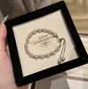 Pulsera de Alta Gama Francesa Manta Rose Perla para Mujer 2026 Nuevo Estilo Abalorios Redondos Brillantes Joyería de Mano Exquisita Versátil