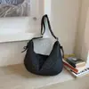Bolsa de lona com estampa de leopardo para mulheres, novo modelo outono/inverno 2026, bolsa de ombro tipo bolinho de grande capacidade para aula e trajeto, bolsa de ombro e transversal