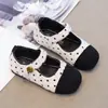 Nueva colección de otoño: Zapatos Mary Jane de lunares para niñas, zapatos de princesa estilo francés, zapatos de piel para niños de suela blanda y zapatos planos con cierres de velcro