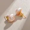Pendientes de Botón Cuadrados de Perla Populares de Influencer de Moda Pendientes Versátiles Exquisitos Pendientes de Diseño de Nicho de Perla de Pan de Alto Nivel