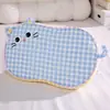 Almohada de espuma viscoelástica con forma de gato de dibujos animados para acostarse, cojín para siesta con funda de tela de burbujas extraíble y lavable