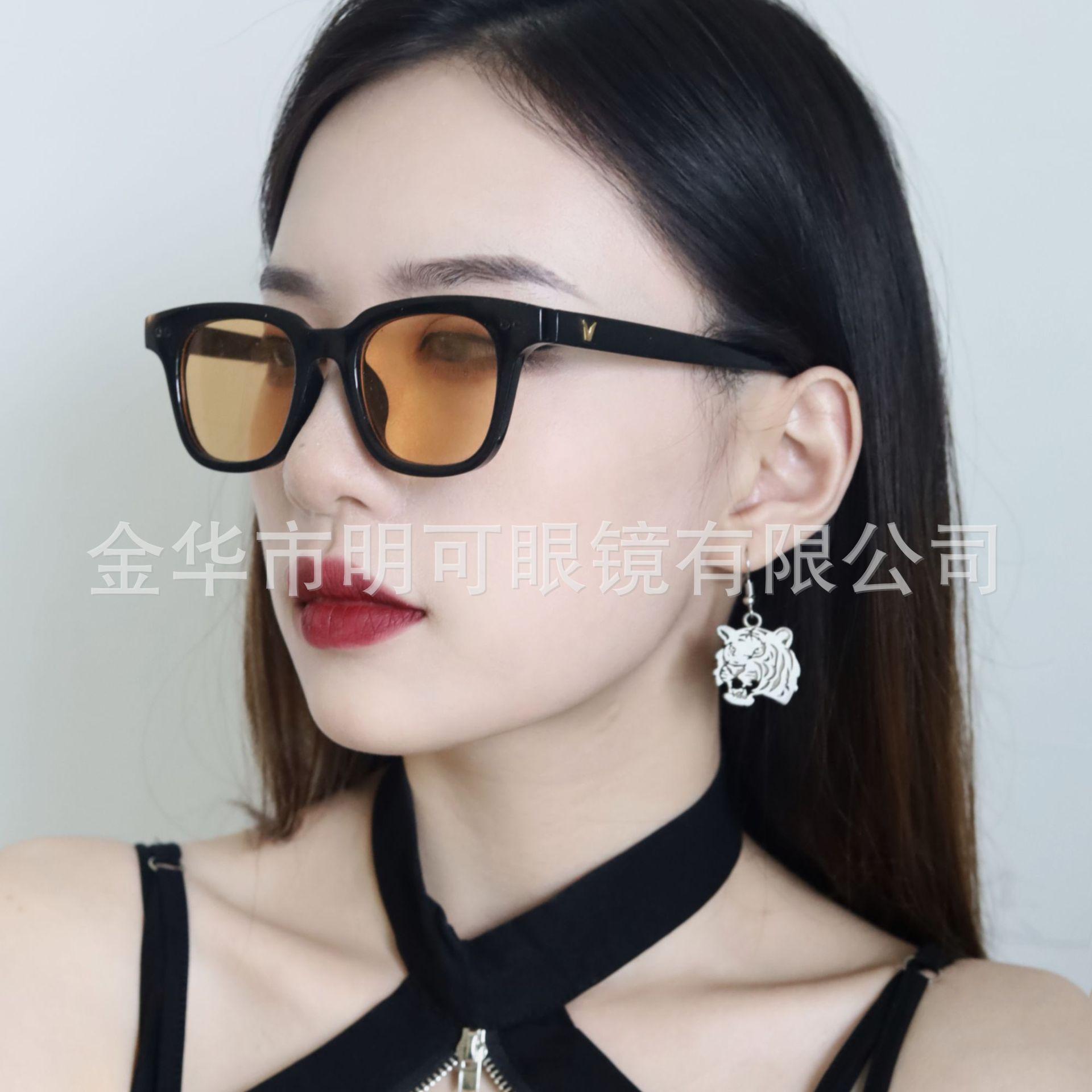 方框太阳眼镜