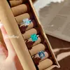 Anillo de Cubo de Azúcar Cortado Flor de Hielo Radiante de Paraíba Vintage Oro Cálido de Lujo Anillo para Mujer con Diamante de Alto Carbono para el Viaje Diario