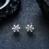 Brincos de Cruz com Zircônia Transfronteiriços para Homens, Brincos Relâmpago Nicho Deslumbrantes para Mulheres, Novo Modelo 2026, Envio em 24h