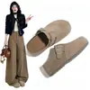 Zapatos Birkenstock de Cobertura Total para Mujer 2026 Otoño Nuevos Zapatos Perezosos de Cuero Mate con Hebilla Planos Retro Birkenstock Zapatos Individuales