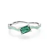 Anel Feminino S925 Prata Esterlina Novo Design Quadrado de Zircônia Esmeralda Leve Luxo Moda Anel de Dedo Indicador Esmaltado Anel