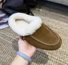 Retro Coreano ~ Chanclas de Suela Gruesa Cerradas Otoño/Invierno 2026 Nuevas Ropa Exterior de Piel Suave Versátil Zapatos de Piel Birkenstock