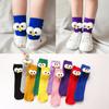 Calcetines para niños Ojos grandes tridimensionales Uso recto delantero y trasero Calcetines para bebé Lindo Dibujo animado Calcetines apilados para bebé