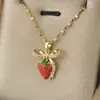 Pendientes de Fresa Xiyin Más Vendidos de Amazon Transfronterizos Incrustados con Circonita Goteo de Aceite Pendientes de Fruta Pendientes de Mujer