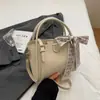 Bolsas de Mano Pequeñas Populares de Moda 2026 Nuevo Modelo para Mujer Bolso de Hombro Cruzado Versátil Bolso Tote Tipo Cubo Moda