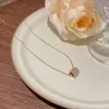 Joyería Transfronteriza Europea y Americana Moda y Exquisito Colgante Nicho Cadena Clavicular No Descolorante Oro de 18K Acero Titanio Accesorios de Collar para Mujer