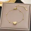 Centenas de Pulseiras Meichen Europeias e Americanas Ouro 18K Não Desbota Aço Titânio Feminino Simples e Versátil Ins Personalizado Moda Joias de Mão