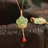 Abanico Flor de Ciruelo Linglong Frijol Rojo Acacia Chapado en Oro Collar Wada Sapa Estilo Clásico Colgante Vintage Elegante Estilo Femenino