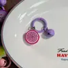 Llavero colorido de frutas con cascabeles, sandía, granada, guayaba, colgante de juguete de comida en miniatura, accesorio versátil para bolso