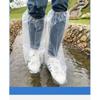 Botas de granja engrosadas anti-incrustantes tipo cubre pie de plástico PE para exteriores tipo botas de lluvia al por mayor