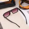 Nuevas Gafas V Europeas y Americanas de Ojo de Gato Transfronterizas Versátiles de Gama Alta con Montura Grande Anti Luz Azul Venta al por Mayor Populares de Montura Cuadrada Planas