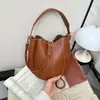 Bolso Cubo Tejido con Puntadas de Nuevo Estilo Transfronterizo para Mujer, Gran Capacidad, Hombro Único, Bandolera, Bolso de Mano de Alta Gama, Moda, Bolso Calabaza