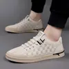 Zapatos de Lona Blancos para Hombre Verano Zapatos de Skate para Hombre Zapatos Retro de Moda Transpirables Zapatos Deportivos Casuales Zapatos para Hombre En Stock Venta al por Mayor