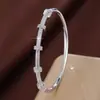 Pulsera Minimalista Estilo Bosque Fresco de Acero de Titanio, Sencilla y de Alta Gama, Exquisita Pulsera Estilo Ins para Mujer, Exclusivamente para Ventas Transfronterizas, Directo del Fabricante