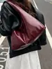 Bolsa feminina de grande capacidade transfronteiriça 2026 nova bolsa de ombro versátil para compras bolsa tote simples casual para o dia a dia