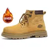 Zapatos de hombre de alta gama transfronterizos 2026 Botas Martin, nuevas botas cortas de estilo británico de otoño, botas de montaña para trabajo, botas amarillas para hombre