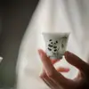Xícaras de Chá Panda Pintadas à Mão das Dinastias Tang e Song, Xícaras de Chá de Cerâmica com Esmalte Submerso Estilo República da China, Conjunto de Chá Kung Fu Doméstico Xícara Individual