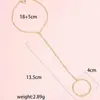 Pulseira Anel Simples Transfronteiriça Europeia e Americana para Mulheres Pulseira de Corrente com Pingente de Ouro Anel Integrado Manoplas Pulseira Joia