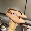 Sapatos Versáteis de Corte Baixo para o Dia a Dia com Dedos à Mostra, Novidade Primavera 2025 Estilo Francês Salto Escondido Bico Fino Recorte Lateral Sapatos Baixos para Mulheres