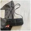 Bolsa de Mão Nicho Estilo Coreano para Mulheres, Bolsa Quadrada Pequena Fashion e Tendência, Alto Valor Estético, Cor Sólida Exquisite, Bolsa Única de Ombro e Transversal
