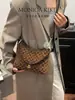 Nova Tendência Primavera/Verão 2026 Moda Popular Versátil de Luxo Bolsa de Ombro Único Estampada Exquisita Transversal Sob o Braço Bolsa Feminina