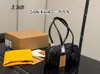 Nuevo bolso de perro salchicha de cuero puro marca MC 2026, bolso de mujer estilo Boston, bolso de hombro, bolso de axila, bolso cruzado