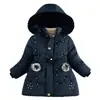 Chaqueta de algodón acolchada de longitud media para niñas, forrada de polar y engrosada, elegante y moderna, abrigo de algodón de moda con diseño de estrellas, especial de exportación de invierno