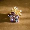 Pinza Pequeña de Garra Dulce Floral Estilo Coreano para Mujer, Exquisita Horquilla Pequeña de Cristal para Flequillo Lateral y Fijar Cabello Suelto, Pinza Superior