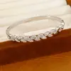 Pulseira com fecho de espiga de trigo em zircônia banhada a ouro 18K real, acessório de pulso único e estiloso para o dia a dia, joia de luxo leve de nicho de alta qualidade