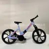 Mini Adornos de Modelo de Bicicleta de Aleación Llavero de Bicicleta Clip de Regalo para Ciclismo Máquina de Bolas de Chicle Regalo Pequeño