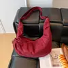 Bolso Grande de Mujer 2026 Nueva Moda de Primavera Casual con Lunares Bolso de Hombro para la Escuela y el Trabajo Cruzado Bolso Dumpling