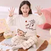 Pijama Infantil Madre-Hija Niños Otoño/Invierno Felpa Coral Cálido Niños Medianos y Grandes 2026 Nuevo Franela Ropa de Casa