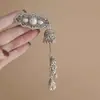 [Chica Miao Jiang] Nuevo Estilo Chino Marea Nacional Accesorios para el Cabello de Xizang Pinza para el Cabello de Campana Plateada Retro Tocados Étnicos Mongoles