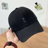 Boné de Baseball Estilo Coreano para Primavera e Verão com Bordado de Letras para Mulheres, Boné Casual Versátil para Passeio Que Faz o Rosto Parecer Menor, Boné Aba Curva Macio para Homens e Casais