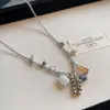 Collar de Racimo de Uvas de Piedra Natural de Gama Alta para Nicho Colgante de Gota de Agua Cadena Larga Ajustable Apilada para Suéter para Mujeres
