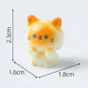 Muñeca Siamés Linda y Adorable Decoración DIY Accesorio Colgante Micro Paisaje Adorno de Resina para Escritorio