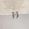 Pendientes de Lujo Ligero, Exquisitos, Estilo Nicho, Gama Alta, Estilo Minimalista para Mujer, Pequeños y Elegantes, Simples y de Moda, Pendientes con Tachuelas de Diamante