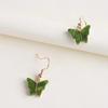 Europeo y americano nueva moda dulce collar de mariposa aretes pequeño fresco acrílico exquisito viento simple E8009