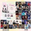 En stock, hay 50 tarjetas pequeñas sobre estrellas del entretenimiento, Yu Shuxin, Zhao Rusi, Ju Jingyi, Fan Chengcheng, coleccionando 50 tarjetas láser